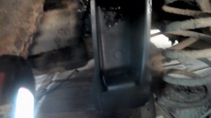 2106 замена сгнившего кронштейна поперечной тяги и самой тяги