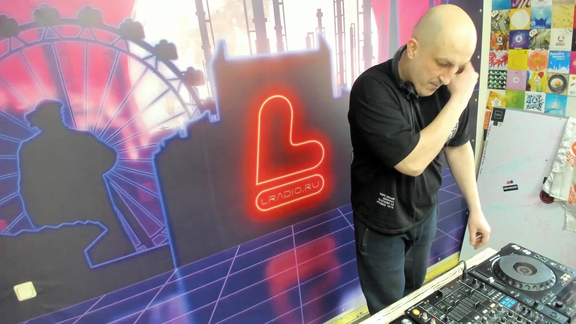 Живые игры 24.01.25 смотреть онлайн