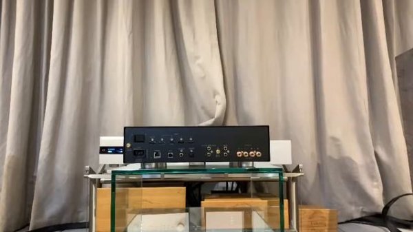 Linn Majik DSM Unboxing