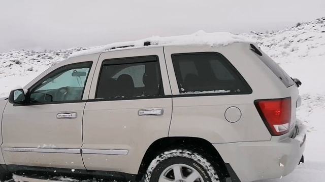 Testing My New Giti Tires On Snow ❄️ Giti4x4 AT70 💪🔥 / Part 1 смотреть онлайн