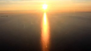 Полет на вертолете над центром Санкт-Петербурга