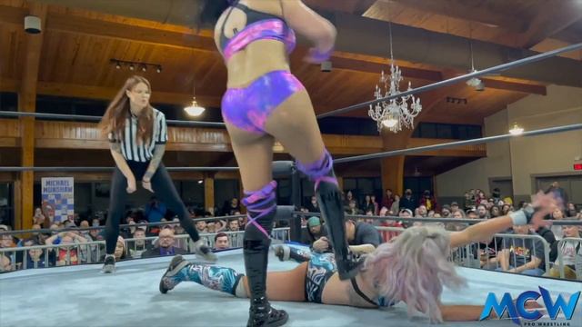 Leila Grey & Gia Scott vs. Mandy Leon & Ray Lyn w/ Special Guest Referee Lita | Womens Wrestling смотреть онлайн