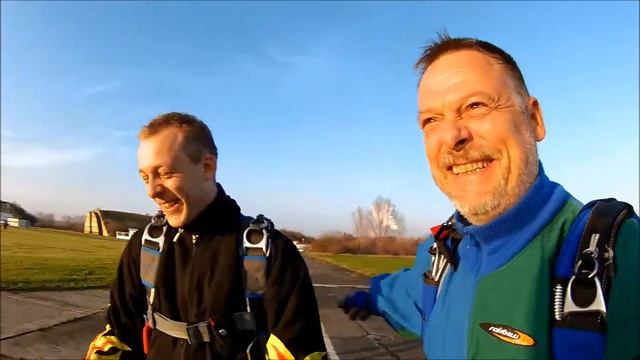 My first 2way RW - ChrisSkydiving смотреть онлайн