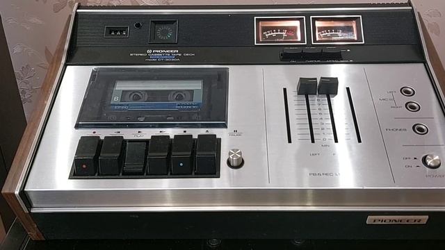 Винтажная кассетная дека Pioneer CT-3030A 1974 RAR смотреть онлайн