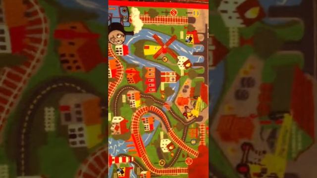 Thomas the Tank Engine and Friends Playing Carpet Mat rug смотреть онлайн