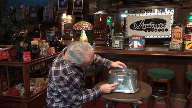 1938 Roll-Etto 1, 5, 10 and 25 cent Roulette Style Trade Stimulator SOLD смотреть онлайн