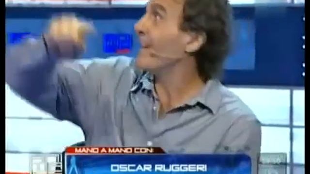 Cuando la barra brava apretó al plantel de boca juniors ( oscar rugieri) смотреть онлайн