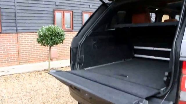 Range Rover Autobiography 5.0 V8 Supercharged 700BHP in Causeway Grey London UK смотреть онлайн