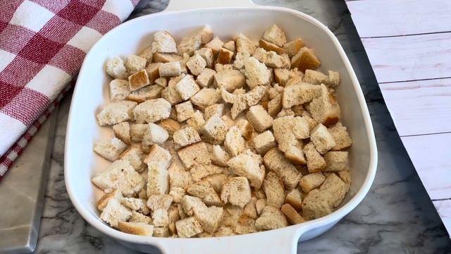 Easy Bread Pudding Everyone Loves