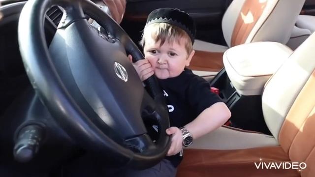 PART 2 HASBULLA MEET WITH MO VLOG IN DUBAI AND HE IS THE VLOGER AND INFLUANCER LITTLE PACK BIG BOMB смотреть онлайн