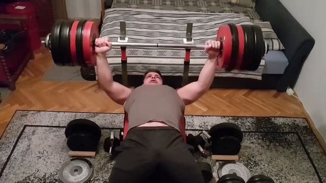 BP, week 40: 93 kg (205 lbs) for almost 7 paused reps, weak day, Bench Press Progress of a 40 y/o смотреть онлайн