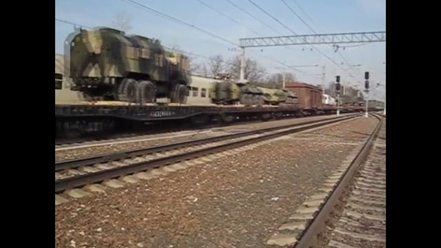 Электровоз ВЛ10-1337 (ТЧЭ-5) с грузовым поездом. смотреть онлайн