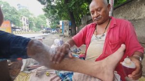 Духовная терапия массажа стоп от Лал Бабы.  Индийский массаж. ASMR