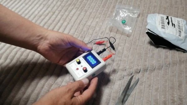 Распаковка и проверка хитрого приборчика с Алика.