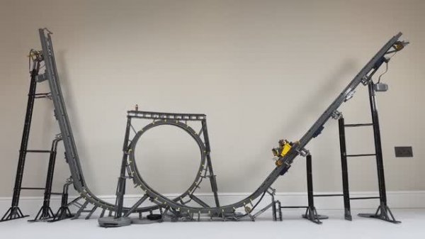 Я построил американские горки LEGO Loop! | I Built a LEGO Loop Rollercoaster!