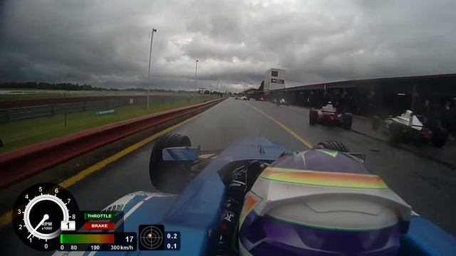 Zane's f4 first race смотреть онлайн