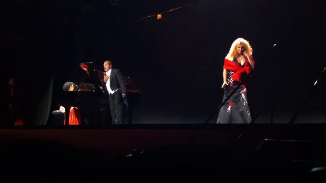 Concierto Moralzarzal Cantantes Restaurante La Castafiore julio 2011.MOV смотреть онлайн