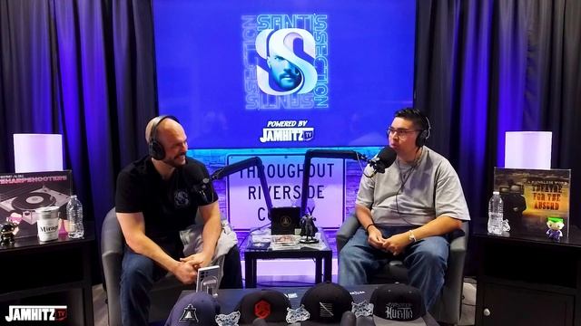 Santi's Section Ep # 6 @BIGSERBS - Musician, Artist, Podcaster, designer смотреть онлайн