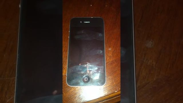 iPhone 4s can't switch off problem смотреть онлайн