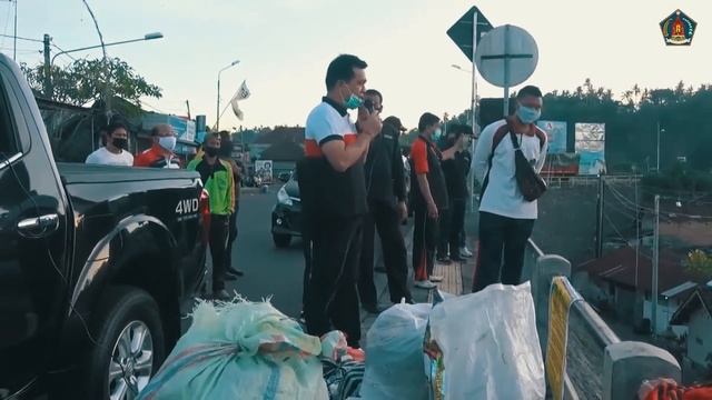 TOSS CENTER GEMA SANTI смотреть онлайн