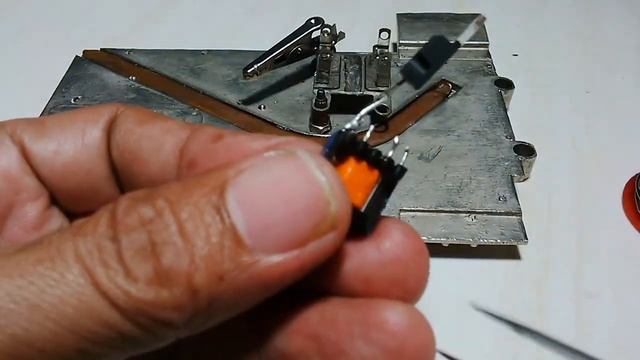 1 BATERE BEKAS LAPTOP BISA MENYALAKAN LAMPU LED 9 WATT - AREA HOBI смотреть онлайн