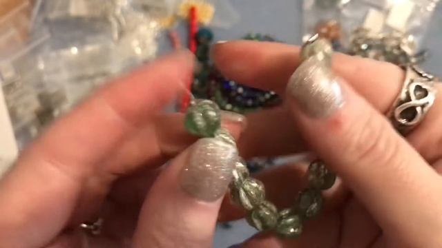 🎉🎉🎉 Bead Box Bargain Haul!! Come check it out with me!! Bargain Bead Box Sister Site 🎉🎉🎉 смотреть онлайн