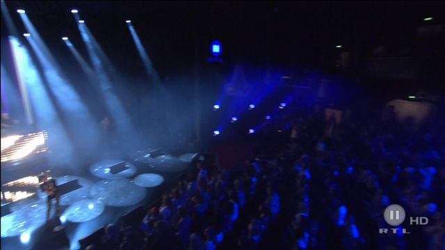 Martin Solveig & Dragonette - Hello (The Dome 57 19-03-2011-H264-1080i-Luco).ts смотреть онлайн