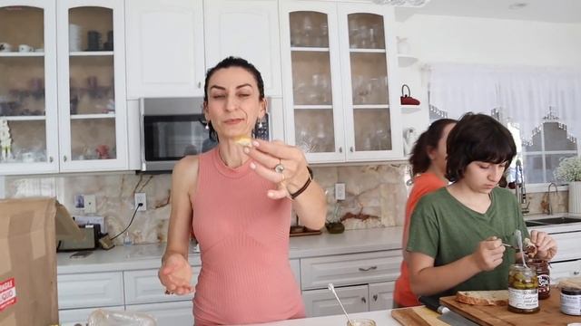 Долгожданные Продукты из Итальянского Сайта - Дегустируем 😋 - Эгине - Семейный Влог - Heghineh Vlog смотреть онлайн