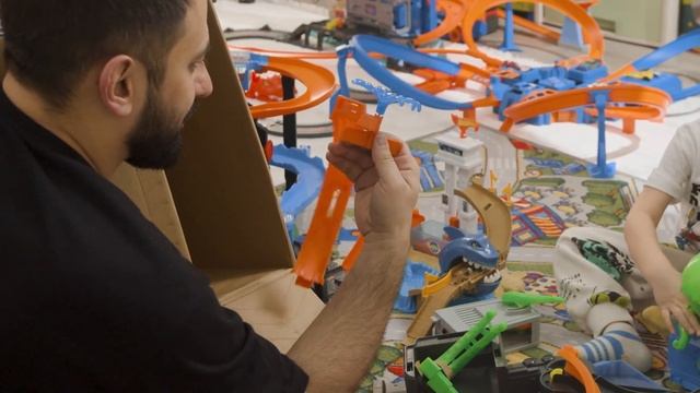 Пополнение Водных Hot Wheels трэков. Трэк с Осьминогом и Акулой. смотреть онлайн