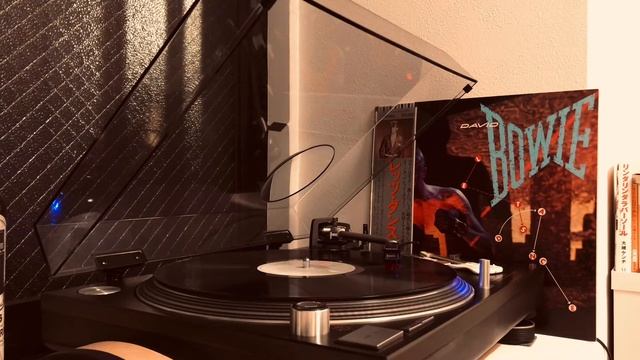 David Bowie - Let's Dance (1983) Vinyl LP смотреть онлайн