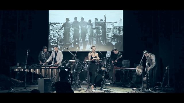 Marimba Chalan (Indian Song) - Marimba Plus Live At Art Cafe Durov (Moscow)