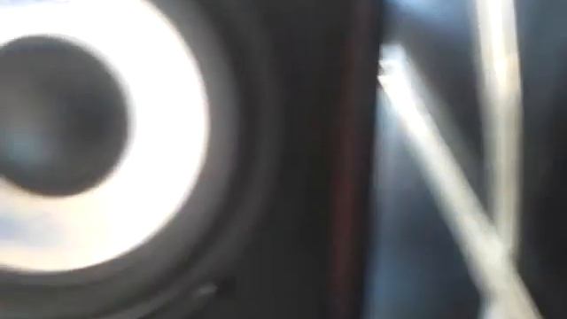 Низкие частоты смотреть онлайн
