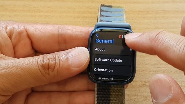 Apple Watch 7: How to Reset the Home Screen Layout смотреть онлайн