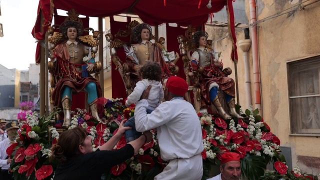 Adrano - Festa dei Santi Alfio, Filadelfo e Cirino - 04/06/2023- Slideshow смотреть онлайн