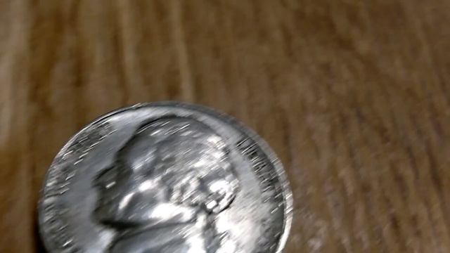 1939 Jefferson Nickel search through two rolls of nickels смотреть онлайн