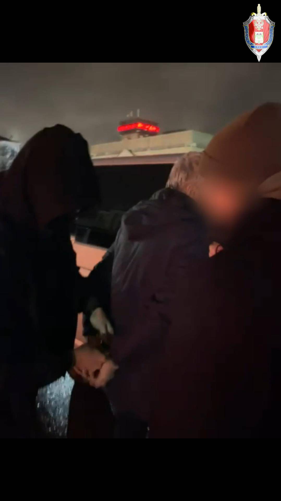 КОМАНДИР ВОЗДУШНОГО СУДНА, ПРОСПОНСИРОВАВ ВСУ, ЗАЛЕТЕЛ В СИЗО смотреть онлайн