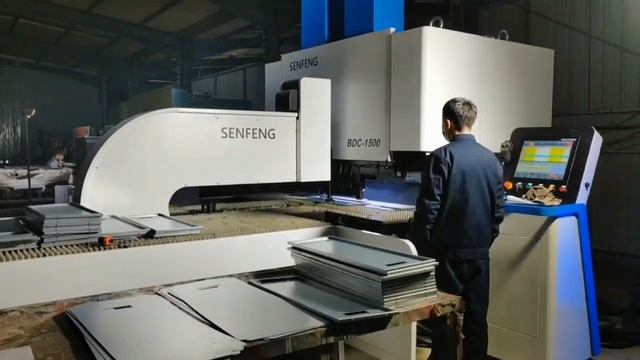 Customer Testimonial丨SENFENG Automatic Bending Center смотреть онлайн
