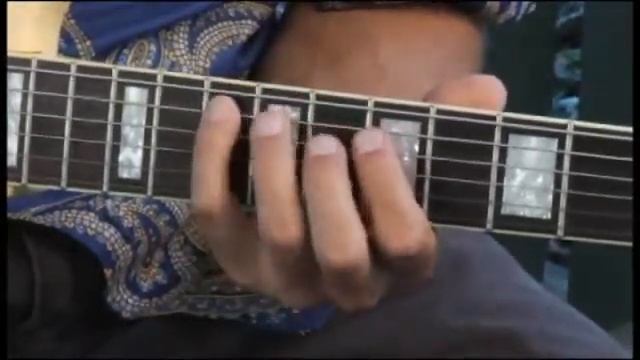 How to Play the B Harmonic Minor Scale on Guitar : How to Play Scales on the Guitar 2 смотреть онлайн