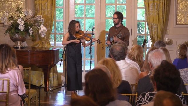 Music at the Mansion: Watchhouse (Mandolin Orange) - New Five Cent Piece смотреть онлайн