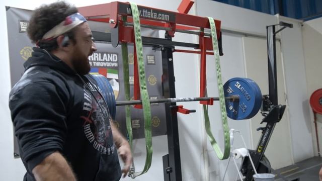827 LBS/375 KG AMRAP PR WITH JOEY SHREDDED! смотреть онлайн