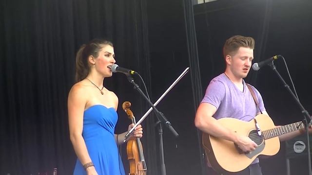 Kiana Weber w/Jamie McKeogh-Angel From Montgomery(John Prine cover)live in Milwaukee,WI 8-20-17 смотреть онлайн