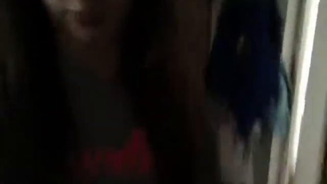 Кто-то видео блоггер/ Ирина и Юля/ смотреть онлайн