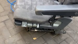 Сиденье водительское пневматическое