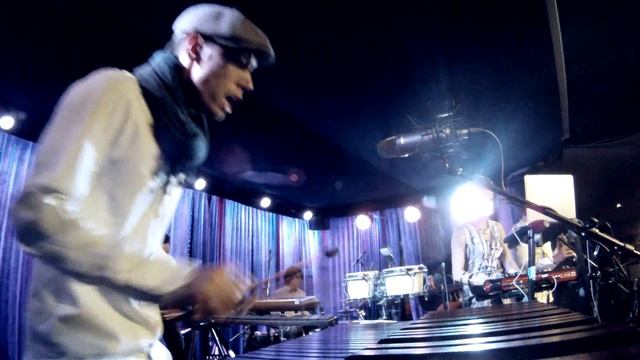 Marimba Plus Live - Aquamarine