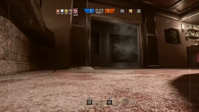 Tom Clancy's Rainbow Six® Siege con santi xd смотреть онлайн