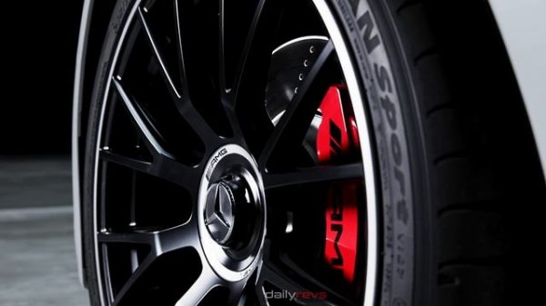 2025 Mercedes Benz E53 AMG Hybrid W214 | Design Showcase Footage !