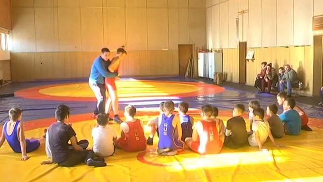 Греко-римская борьба!!! смотреть онлайн