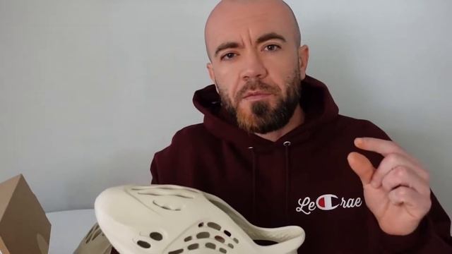 YEEZY FOAM RNNR (Review with multiple on-foot styles) смотреть онлайн