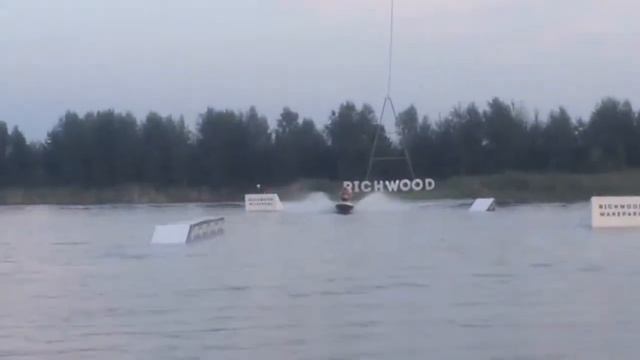 Тюмень, день города. Выступаем на воде! смотреть онлайн