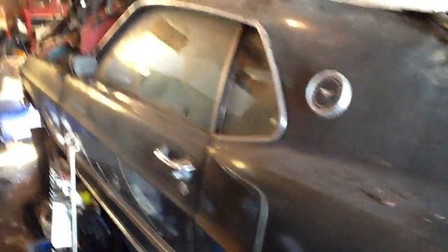 Barn find #1 - Hamilton, Ontario, Canada смотреть онлайн